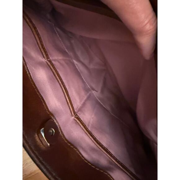 VTG Liz Claiborne Mocha Mousse Leather Shoulder Bag Excellent Cond - Picture 6 of 8